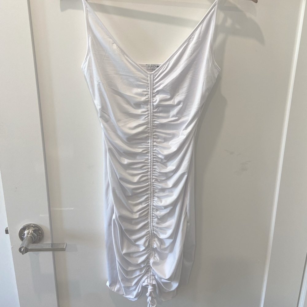 Super cute white chic dress
